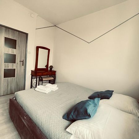 Easy Rent- Lublin Chopina Citycentre Free Parking 24H Check-In Buitenkant foto