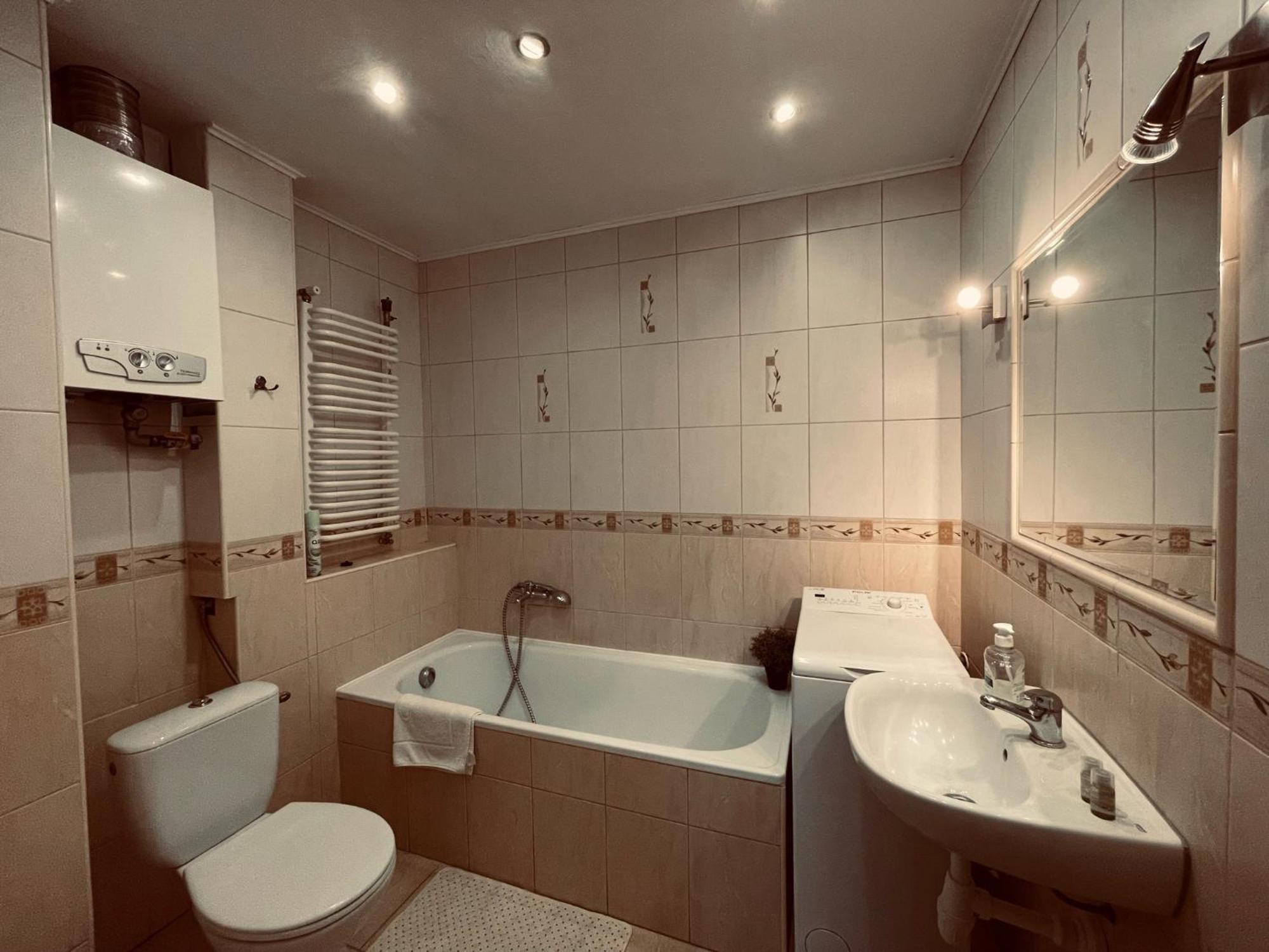 Easy Rent- Lublin Chopina Citycentre Free Parking 24H Check-In Buitenkant foto